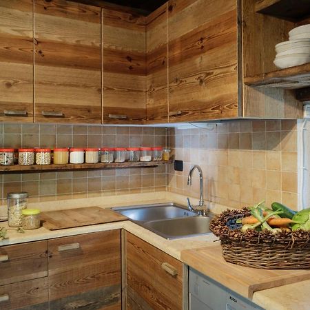 Hellochalet - Chalet Da Miro - Sunny Terraces With Stunning Matterhorn Views, Reachable On Foot Only Valtournenche Exterior foto